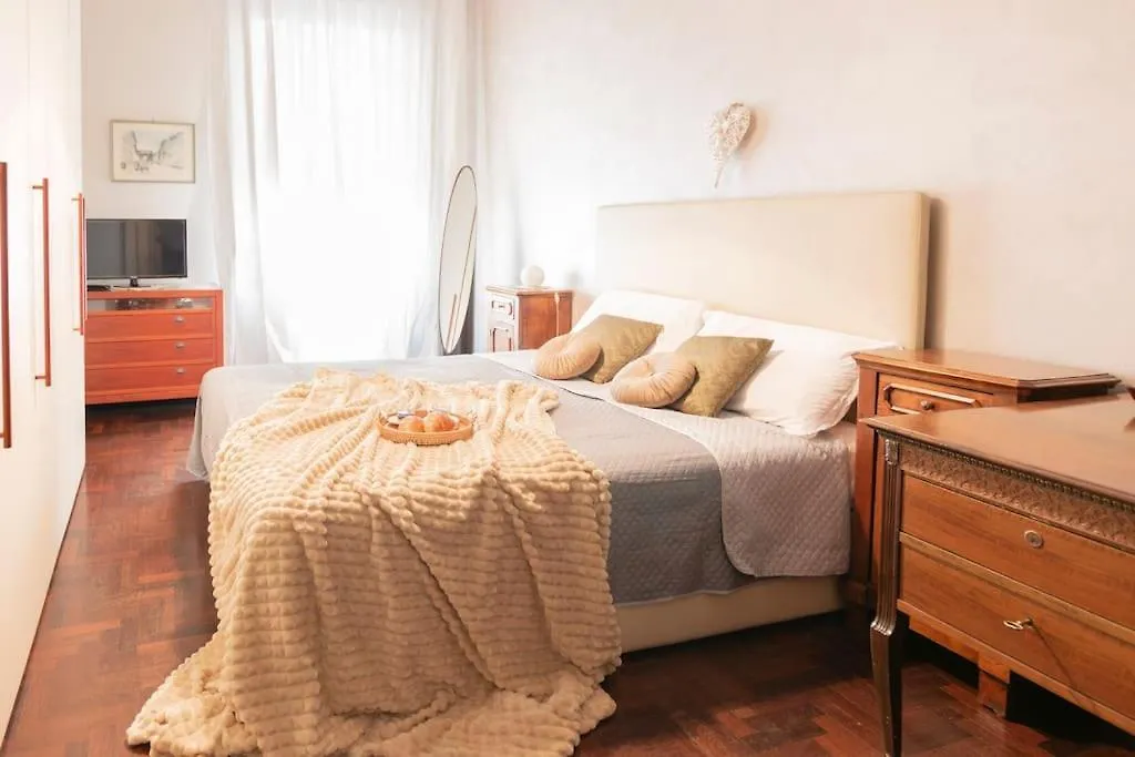We Home - Residenza Castello Sforzesco Milan Apartment